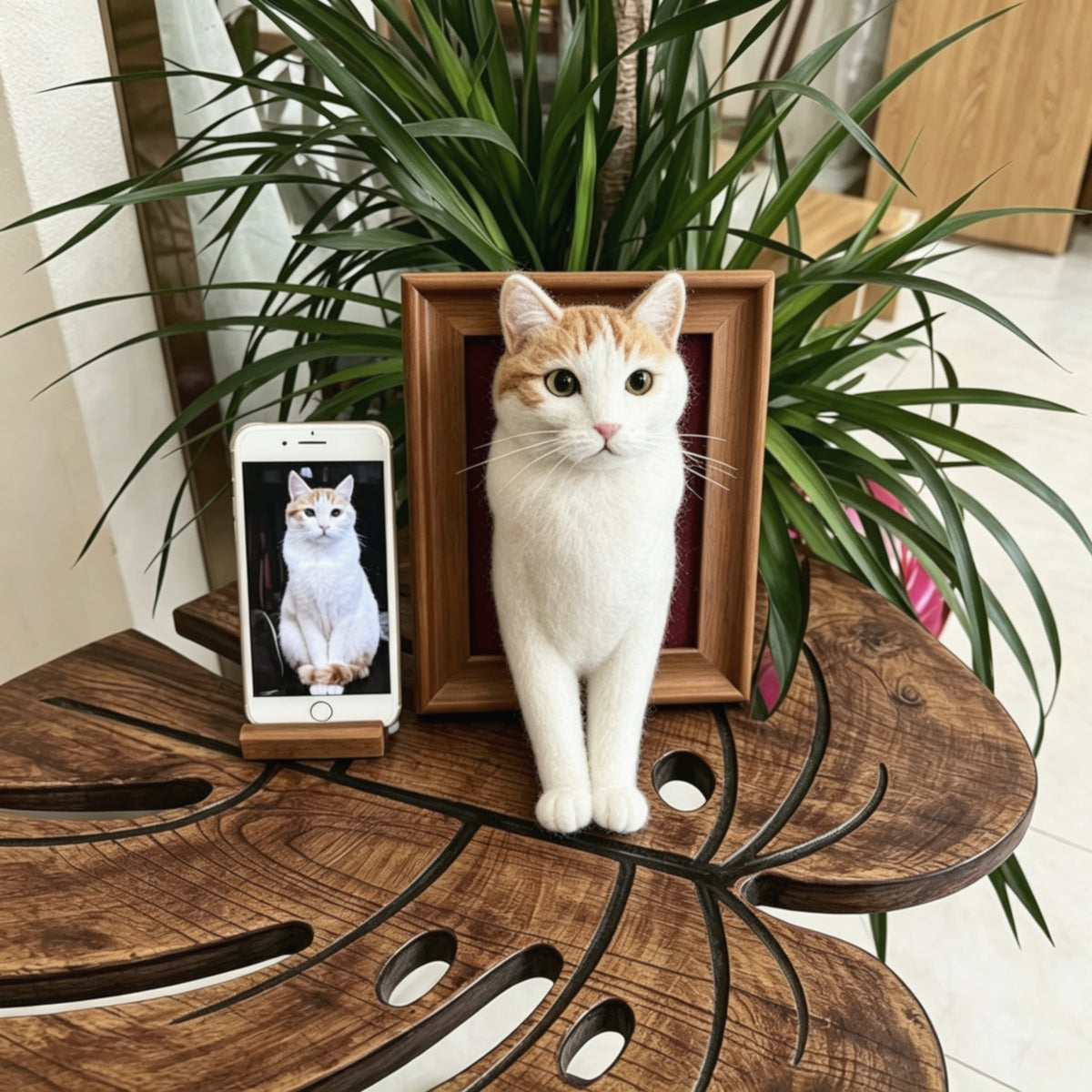 Custom Needle Felted Pet Portrait Frame - Half Body with Paws